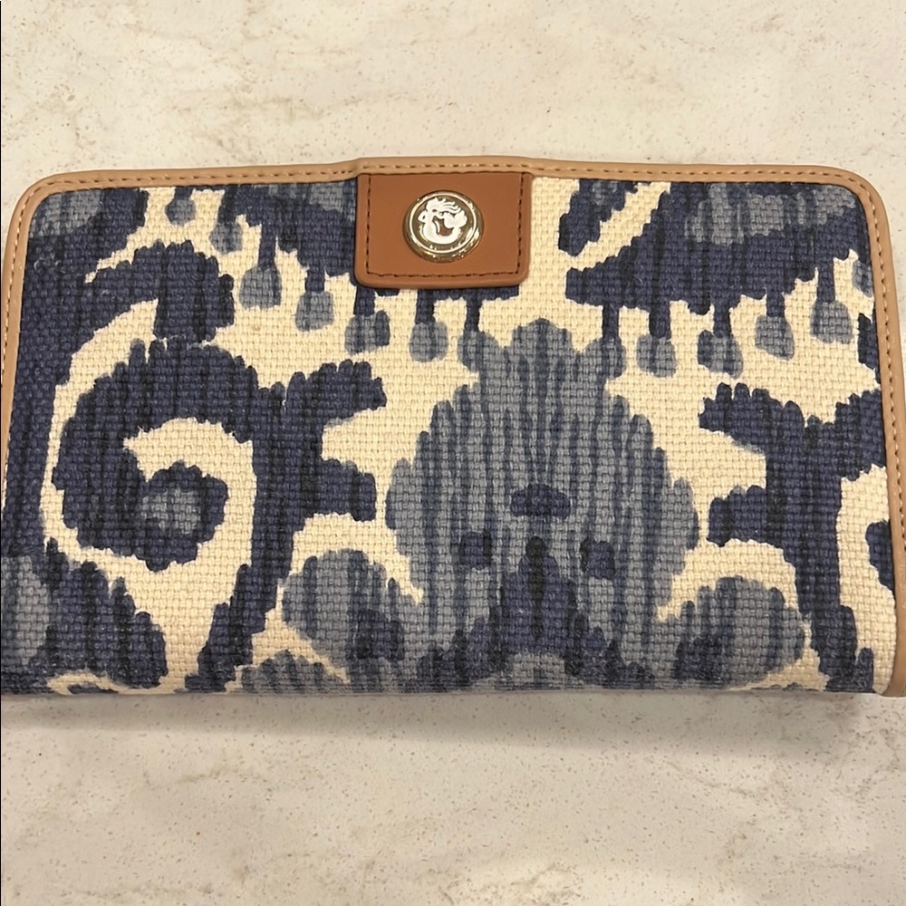 Spartina 449 Blue and Cream Clutch